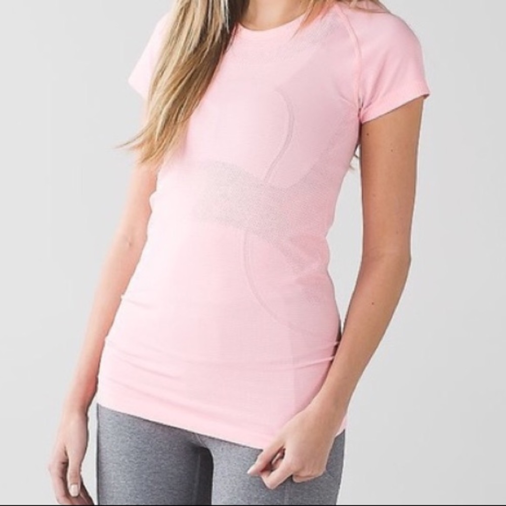 Lululemon Athletica Swiftly Short Sleeve Run Top 8